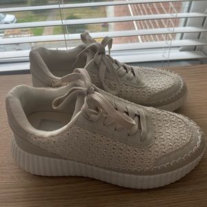 Dolce Vita Nude Dolen Sneakers